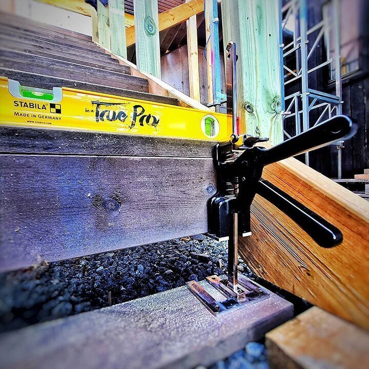 365Famtools™ Labor Saving Arm